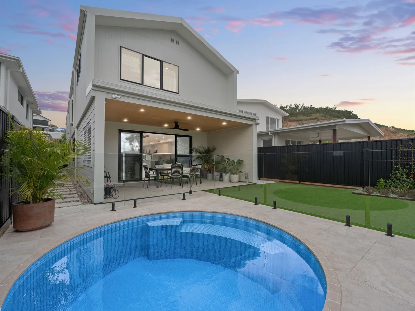 39 Ridgeline Way, Keperra QLD 4054