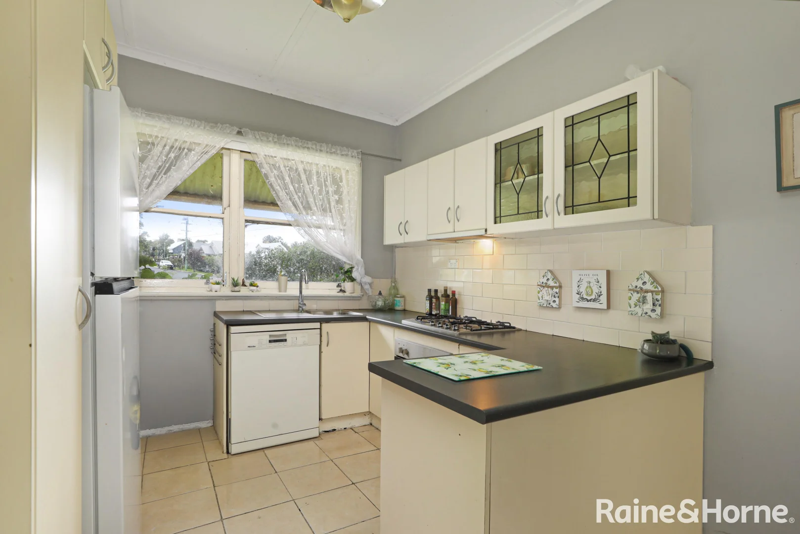 Additional image 5 of 34 Yarrawa Street, Moss Vale NSW 2577