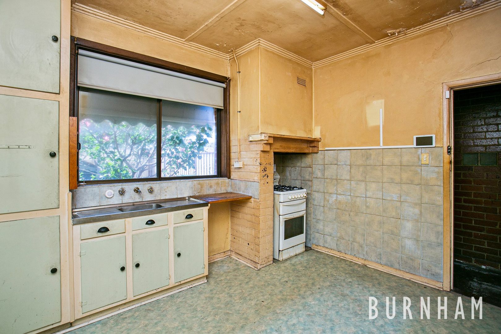 21 Lowe Crescent, Sunshine VIC 3020, Image 1