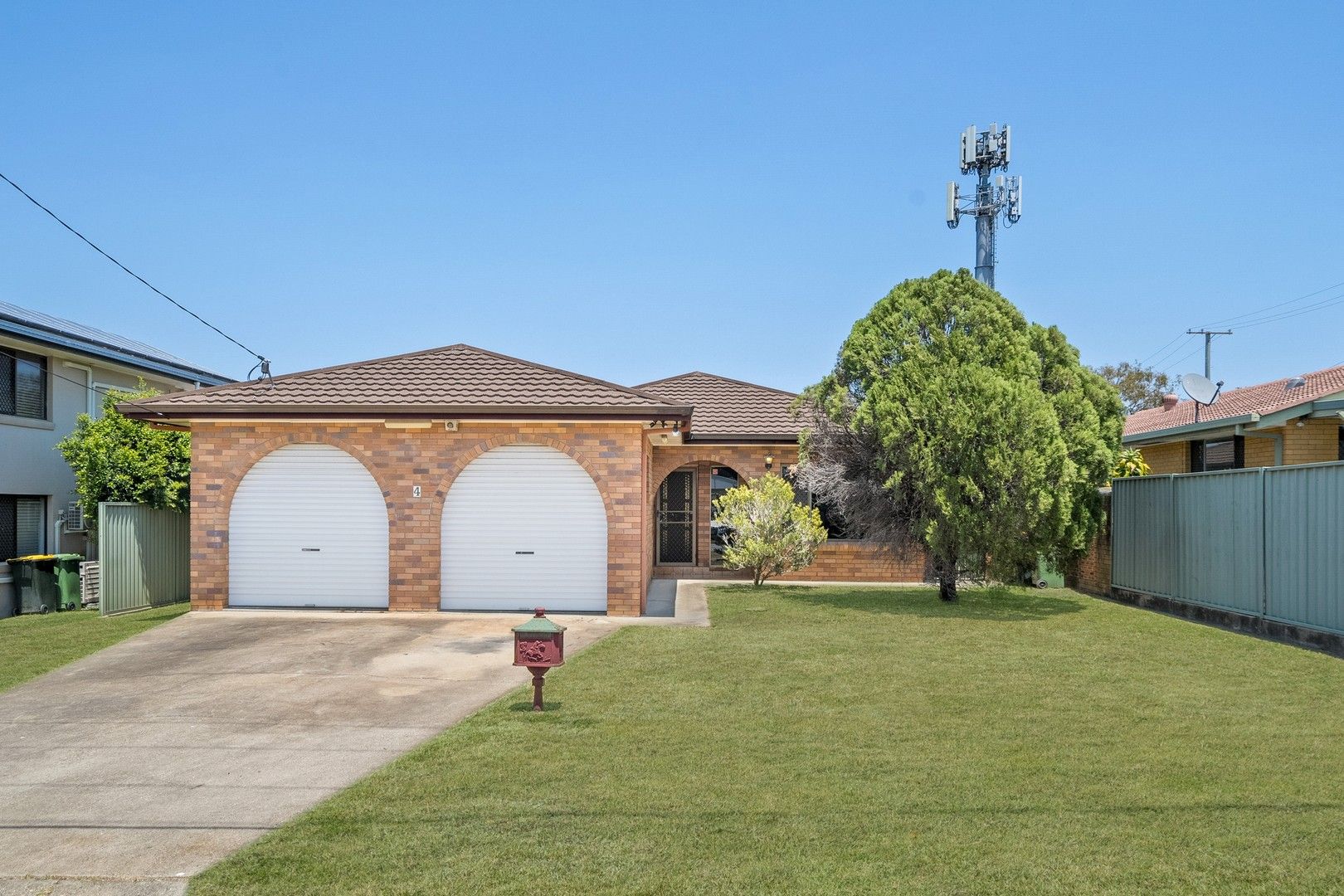 3 bedrooms House in 4 Dorothy Street KIPPA-RING QLD, 4021