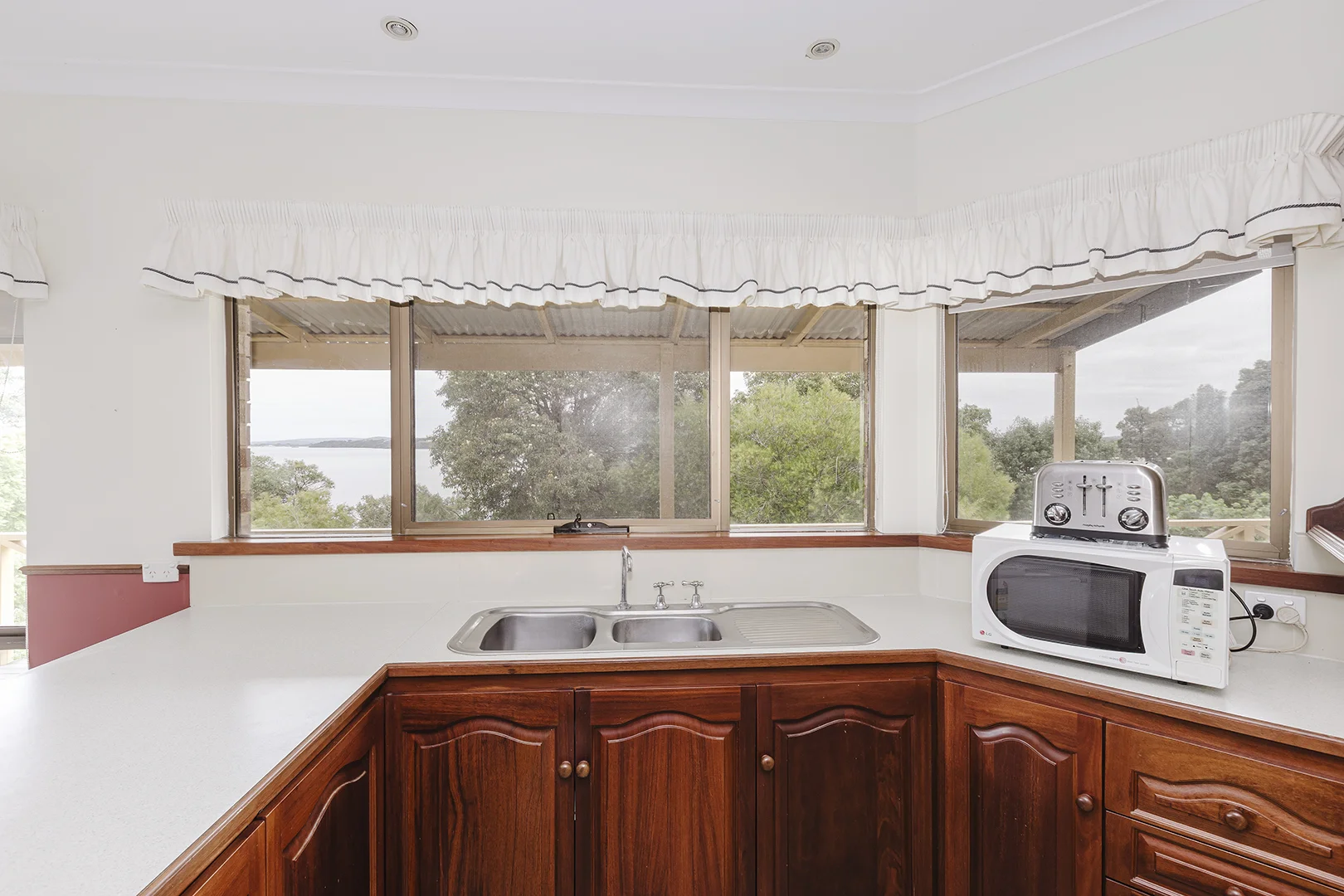 Additional image 11 of 13 Koonwarra Close, Lower King WA 6330