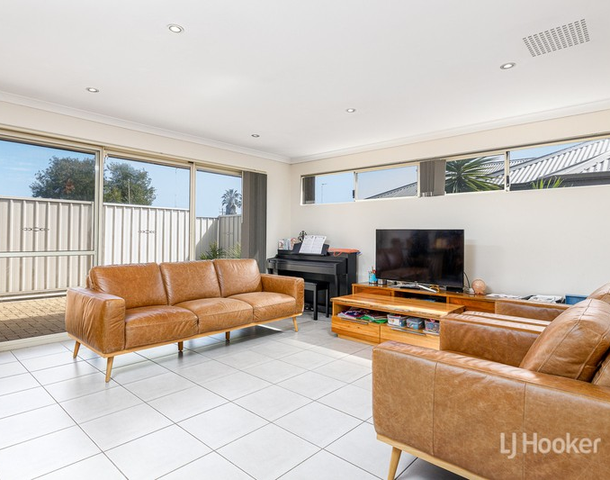 7/204 Clarke Street East, Carey Park WA 6230