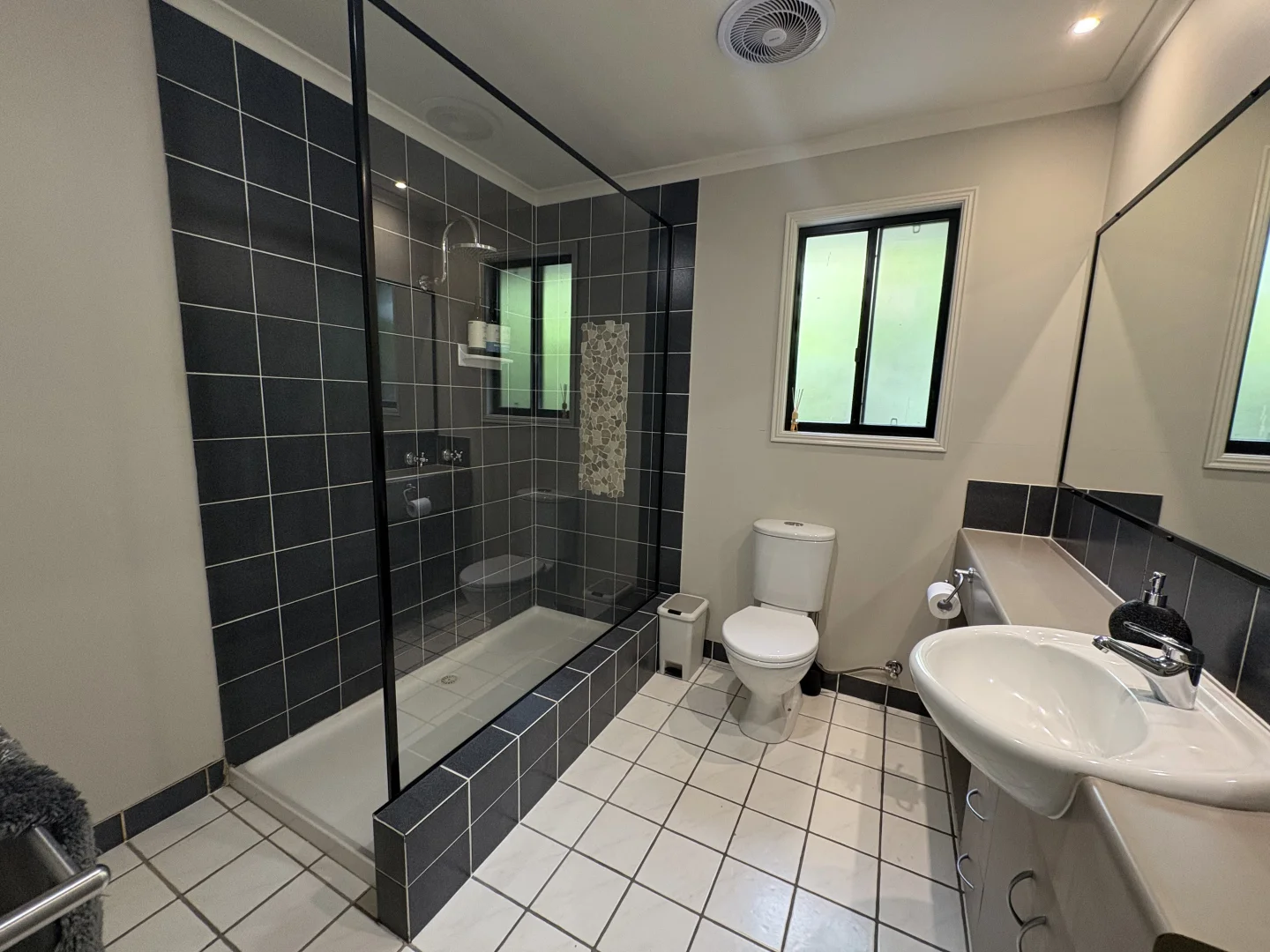 Additional image 18 of 16 Golden Avenue, Tannum Sands QLD 4680