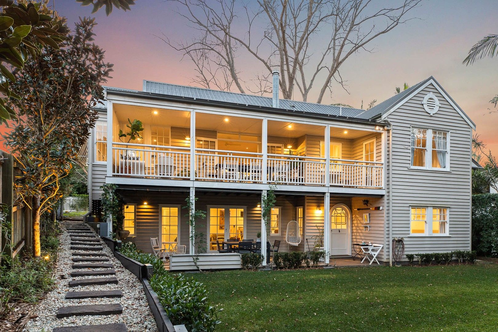 5 bedrooms House in 15B Rifle Range Road BANGALOW NSW, 2479