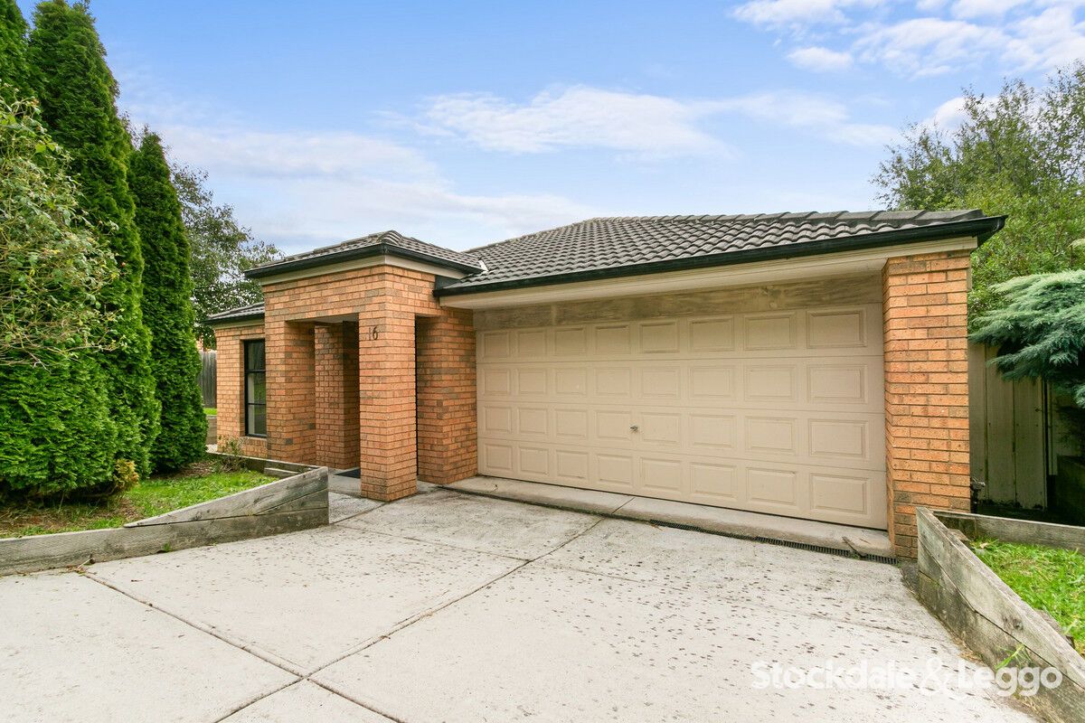 16 Lansdowne Road, Traralgon VIC 3844, Image 0