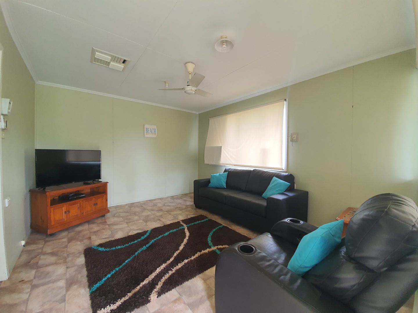 18 Farmer St, Moura QLD 4718, Image 1