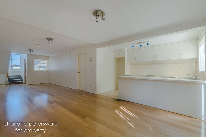 2/13 Strahan Street, North Hobart TAS 7000, Image 1