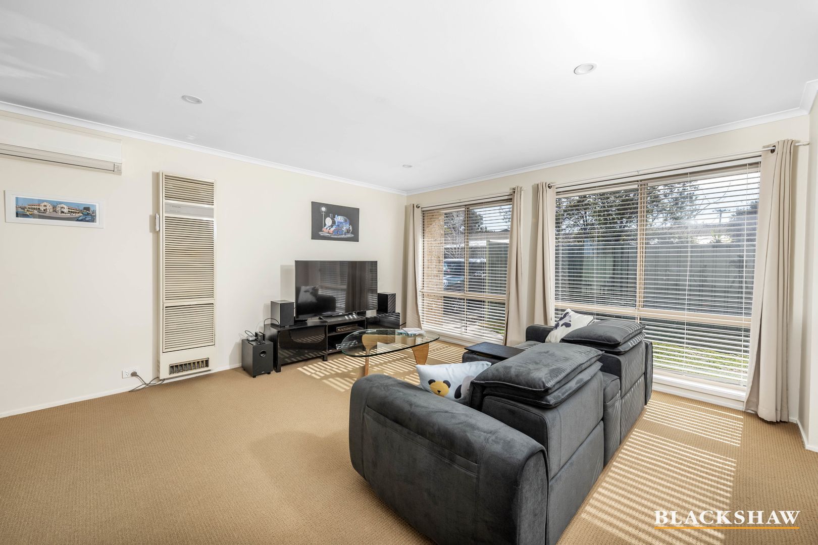 7/26 Narryer Close, Palmerston ACT 2913, Image 2