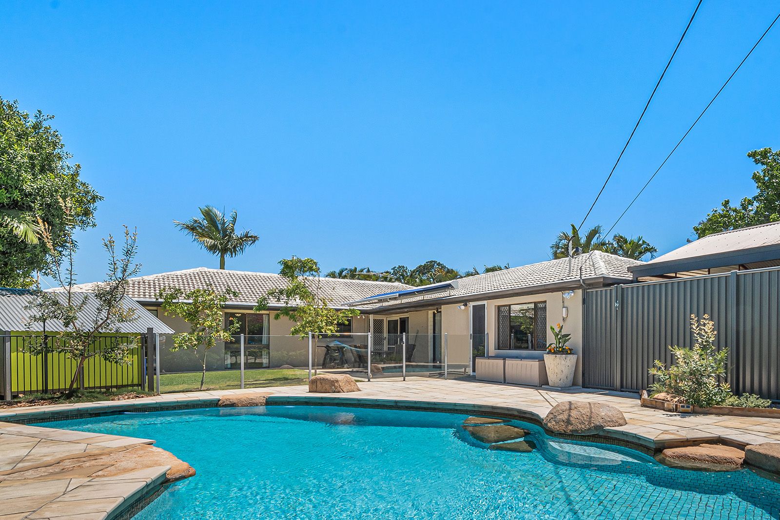 4 bedrooms House in 1a Acworth Street KENMORE QLD, 4069
