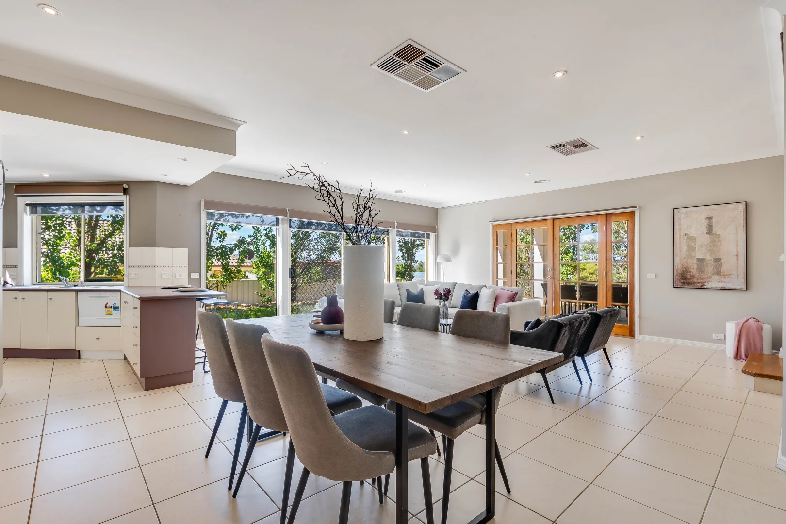 Additional image 9 of 2 Lytham Ct, West Wodonga VIC 3690