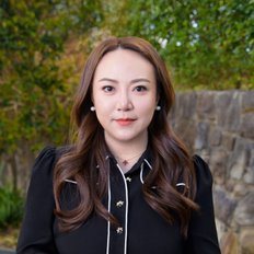 Trisha Guo, Sales representative