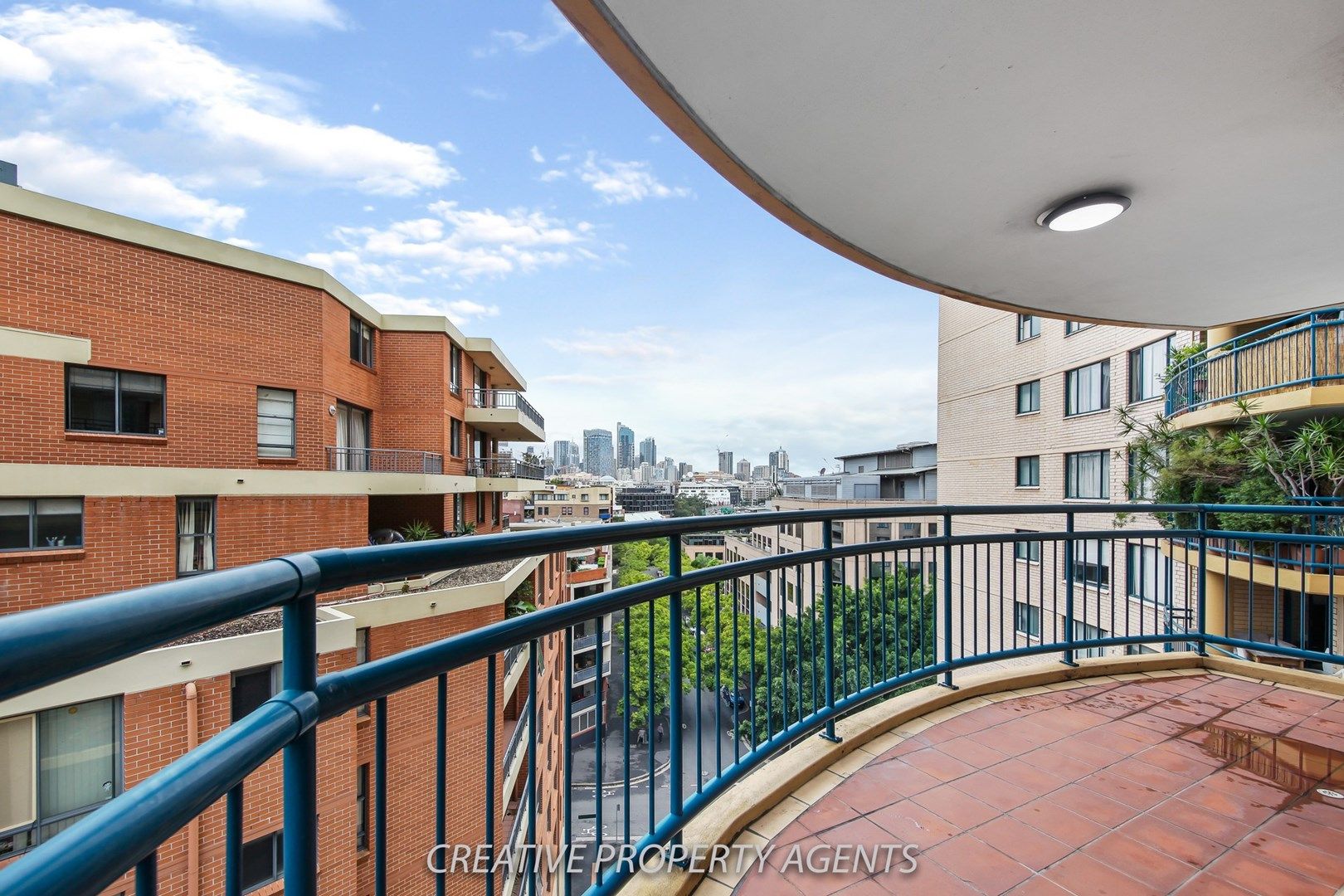 60/122 Saunders Street, Pyrmont Property History & Address Research