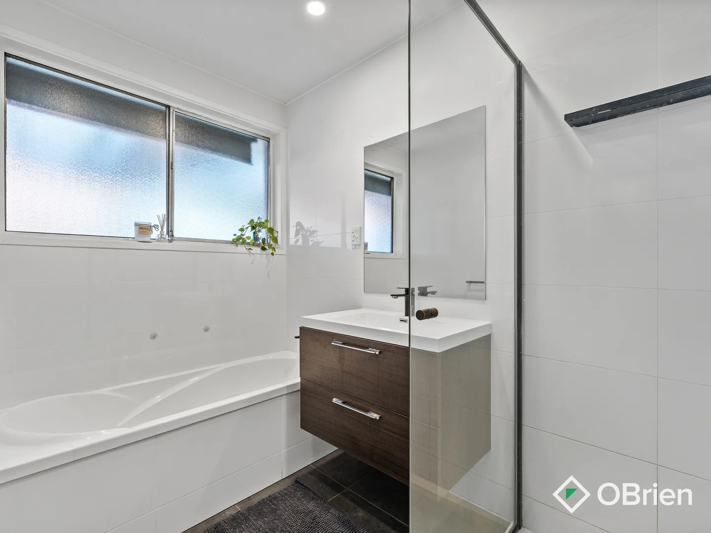 Additional image 10 of 32 Carramar Drive, Frankston VIC 3199