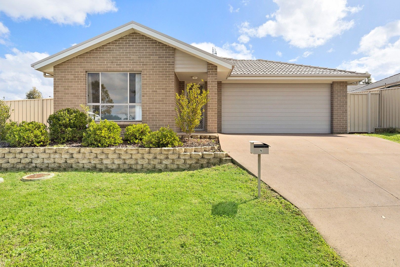 4 Oscar Close, Raworth NSW 2321, Image 0