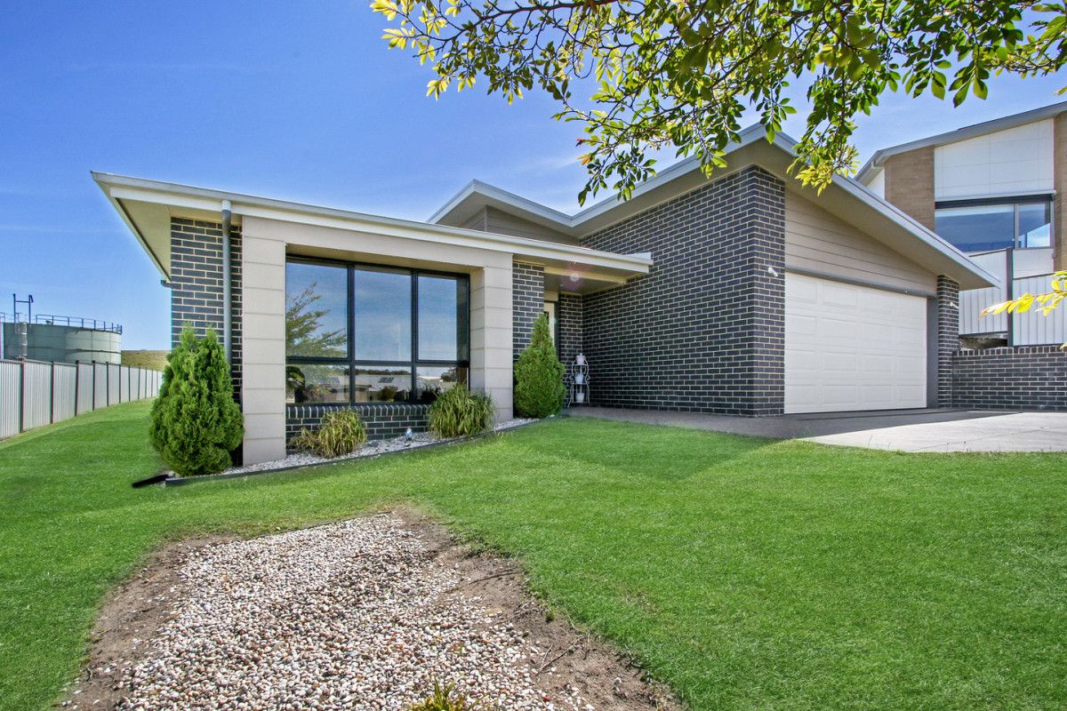 17 Tower Hill Court, Kalimna VIC 3909, Image 0