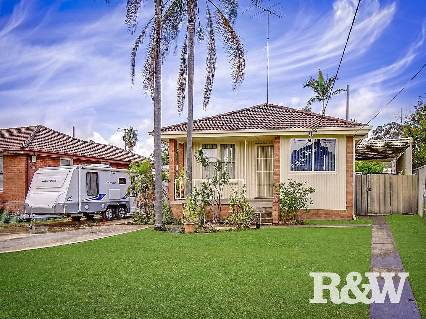 3 bedrooms House in 17 Weddell Avenue TREGEAR NSW, 2770