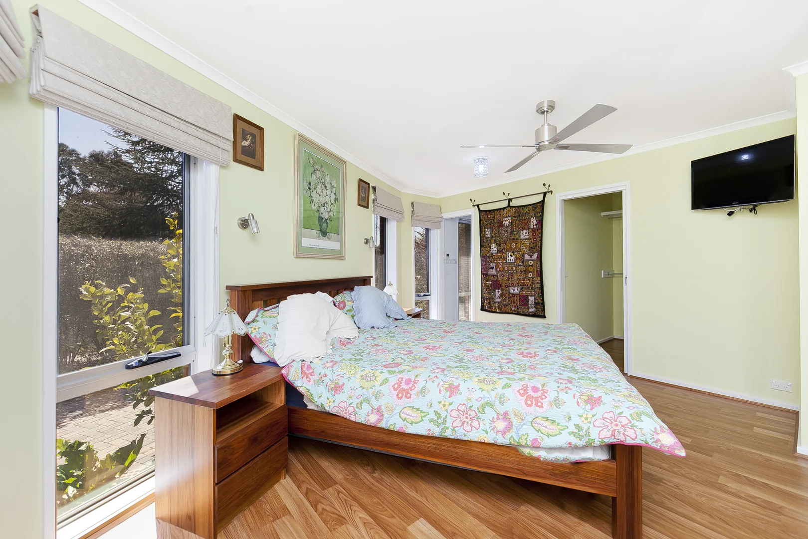 Additional image 7 of 174 Captain Cook Crescent, Narrabundah ACT 2604