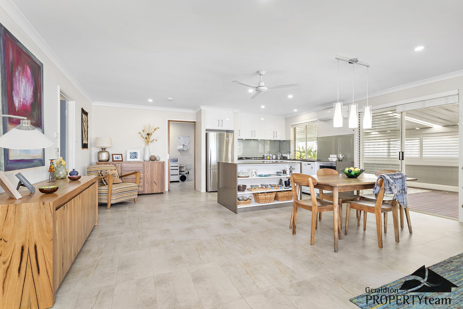 6 Onedin Court, Wandina WA 6530, Image 2