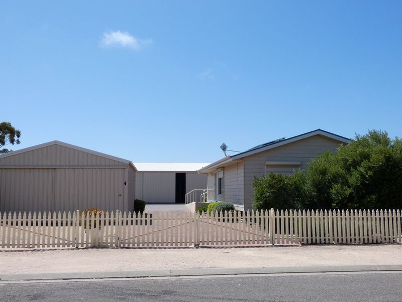 4 Perry Street, Edithburgh SA 5583, Image 0