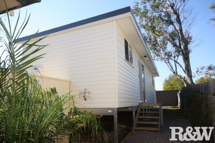 2 bedrooms House in 158A Parker Street KINGSWOOD NSW, 2747