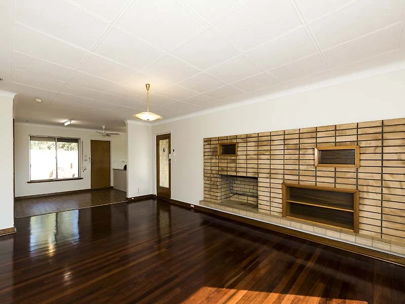 Primary image of 5 Ariel Place, Coolbellup WA 6163