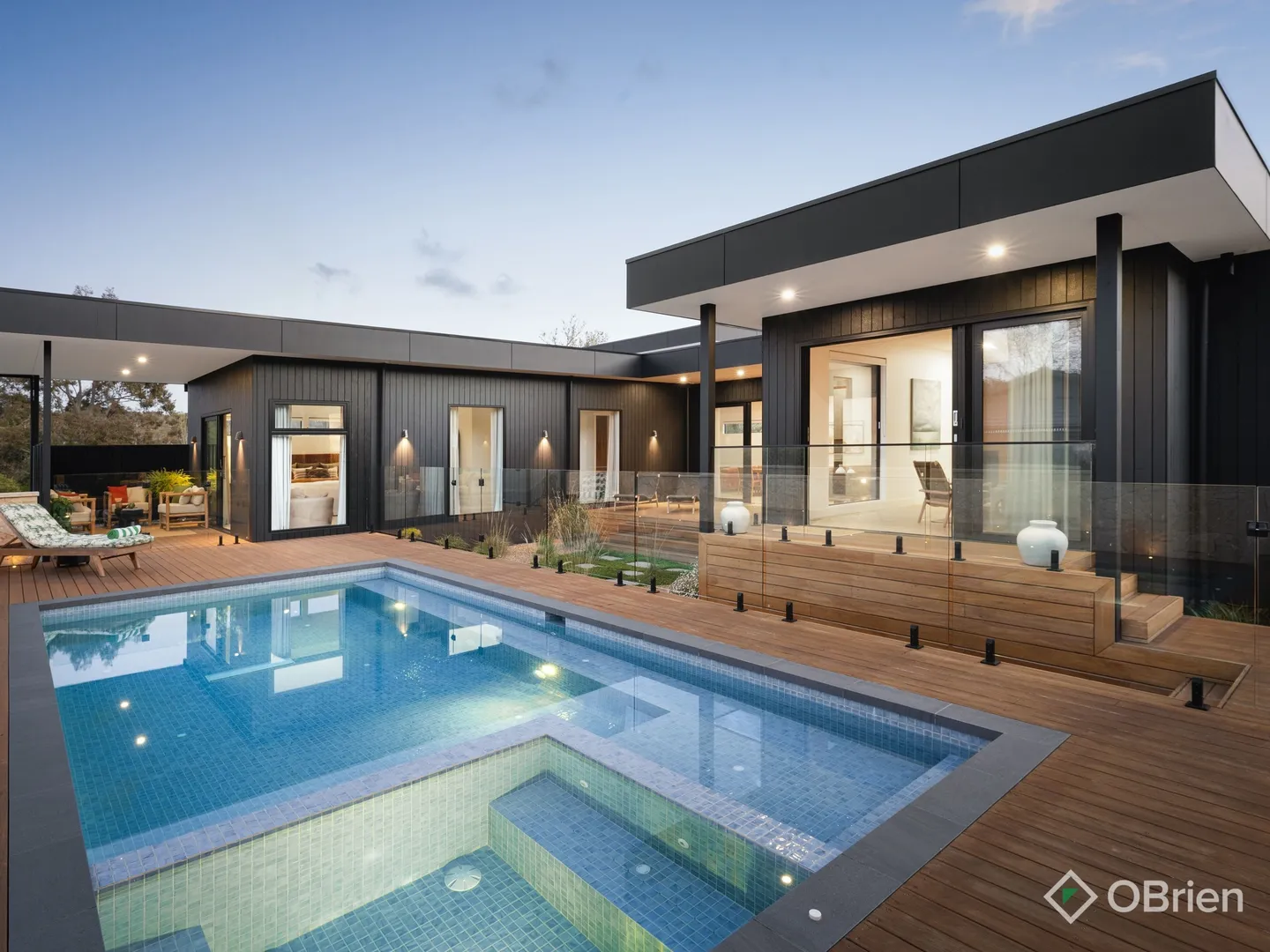 House in Mount Eliza - View 3