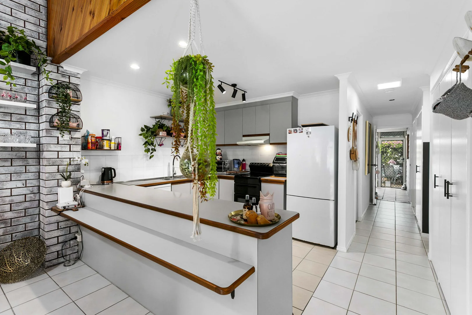 Additional image 7 of 13/272 Torquay Terrace, Torquay QLD 4655