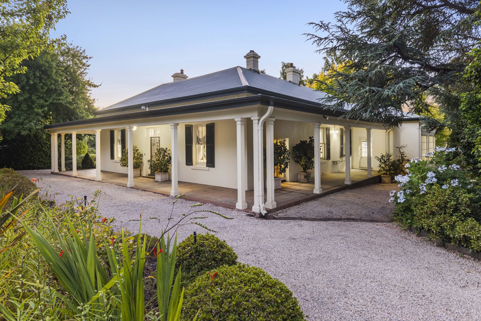 46 Waverley Ridge Road, Crafers Wes Property History & Address