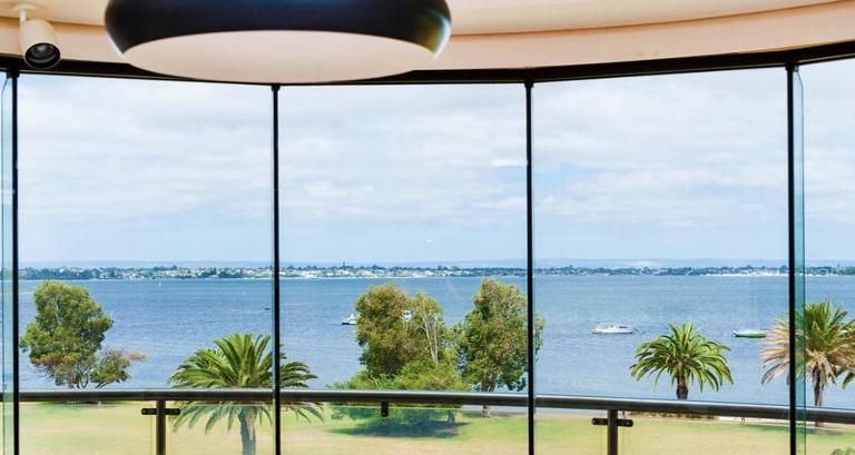 3 bedrooms Apartment / Unit / Flat in 3/14 The Avenue CRAWLEY WA, 6009