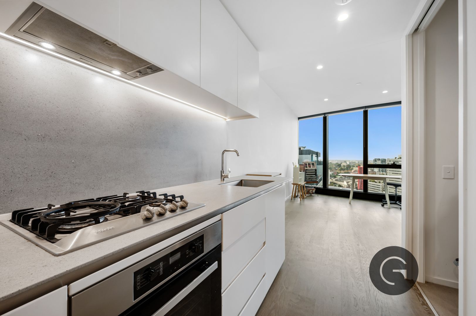 2110/70 Southbank Boulevard, Southbank VIC 3006, Image 2