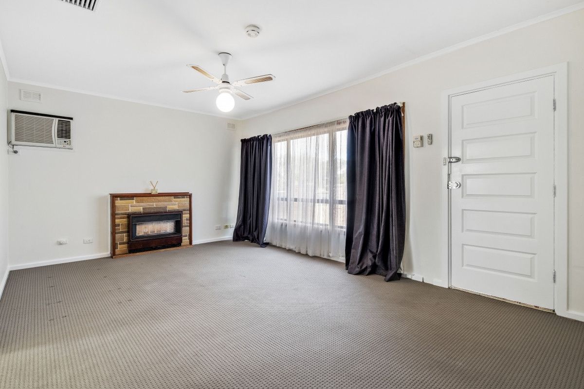 3 Moorong Road, O'sullivan Beach SA 5166, Image 2