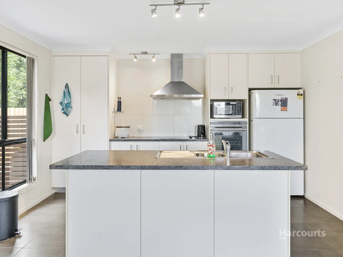 Additional image 6 of 2/9 Kenbrae Avenue, Glenorchy TAS 7010