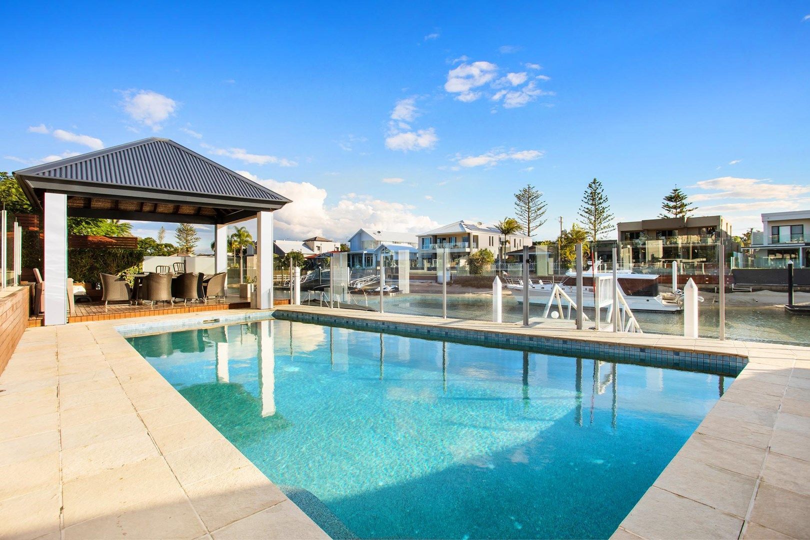 10 The Lido, Isle Of Capri QLD 4217, Image 1