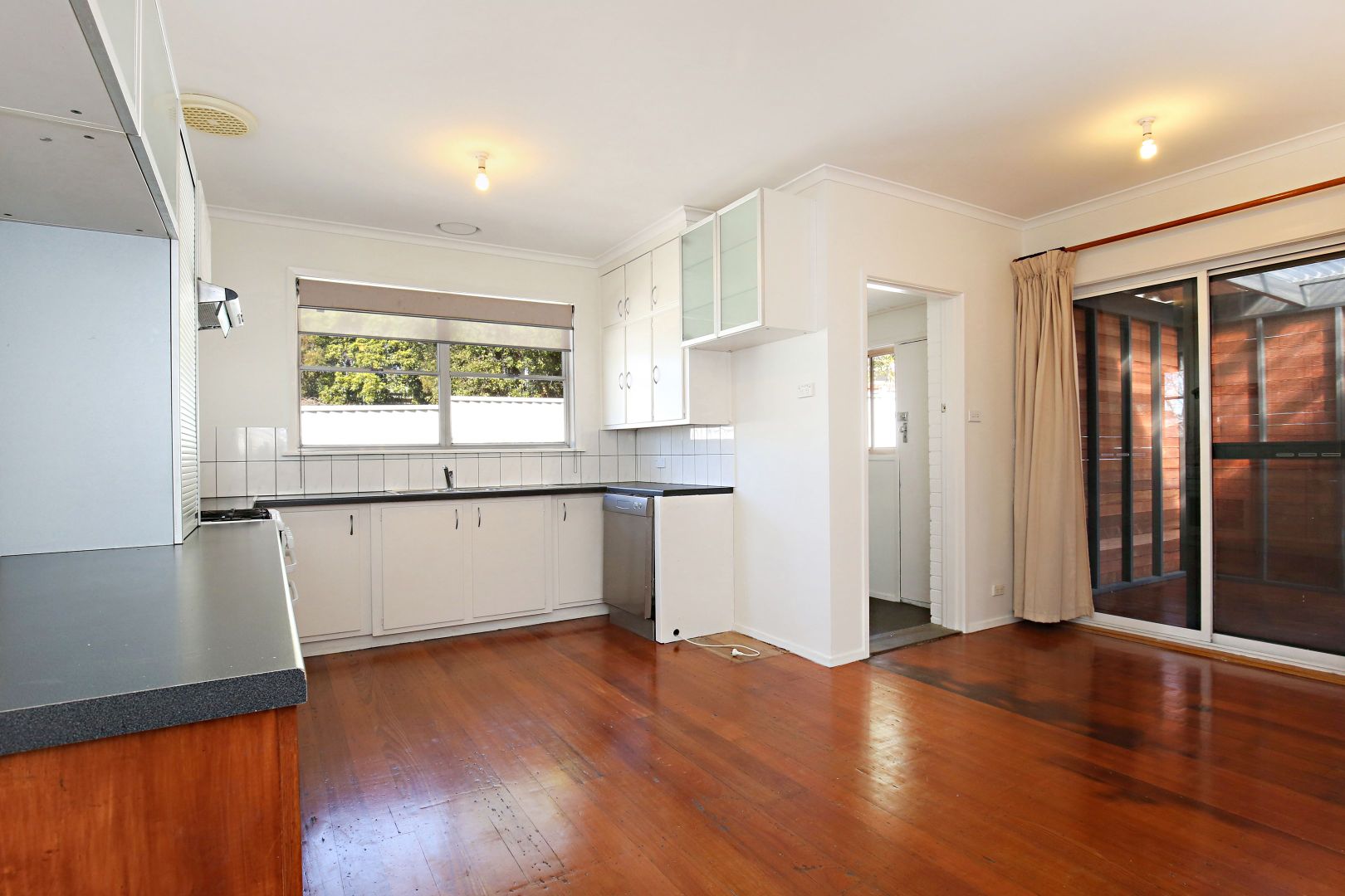 1/39 Shannon Crescent, Watsonia VIC 3087 House For Rent Domain