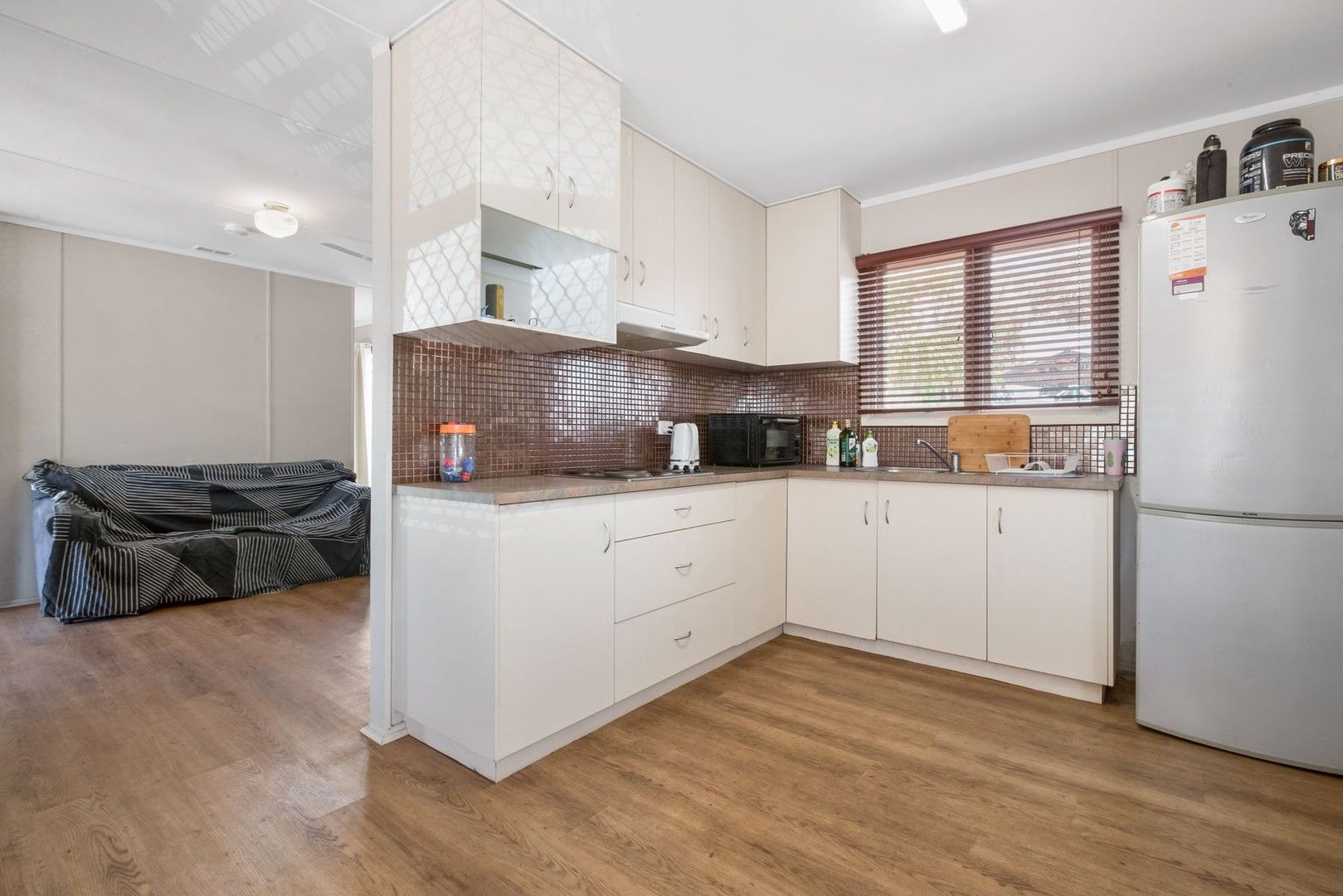 2 bedrooms House in 6 Wellard Way BULGARRA WA, 6714