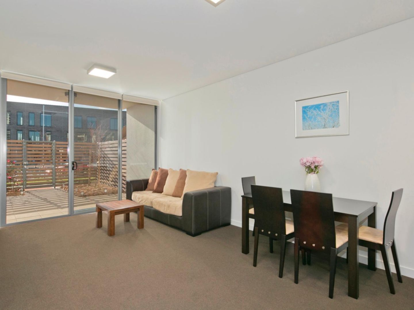 158/116 Easty Street, Phillip ACT 2606, Image 2