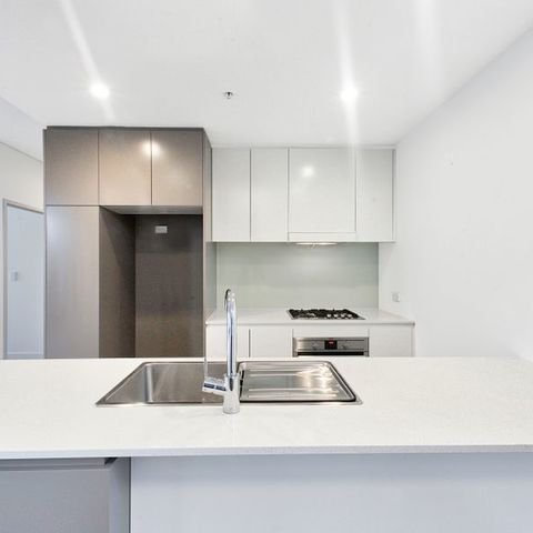2 bedrooms Apartment / Unit / Flat in 235/619-629 Gardeners Road MASCOT NSW, 2020