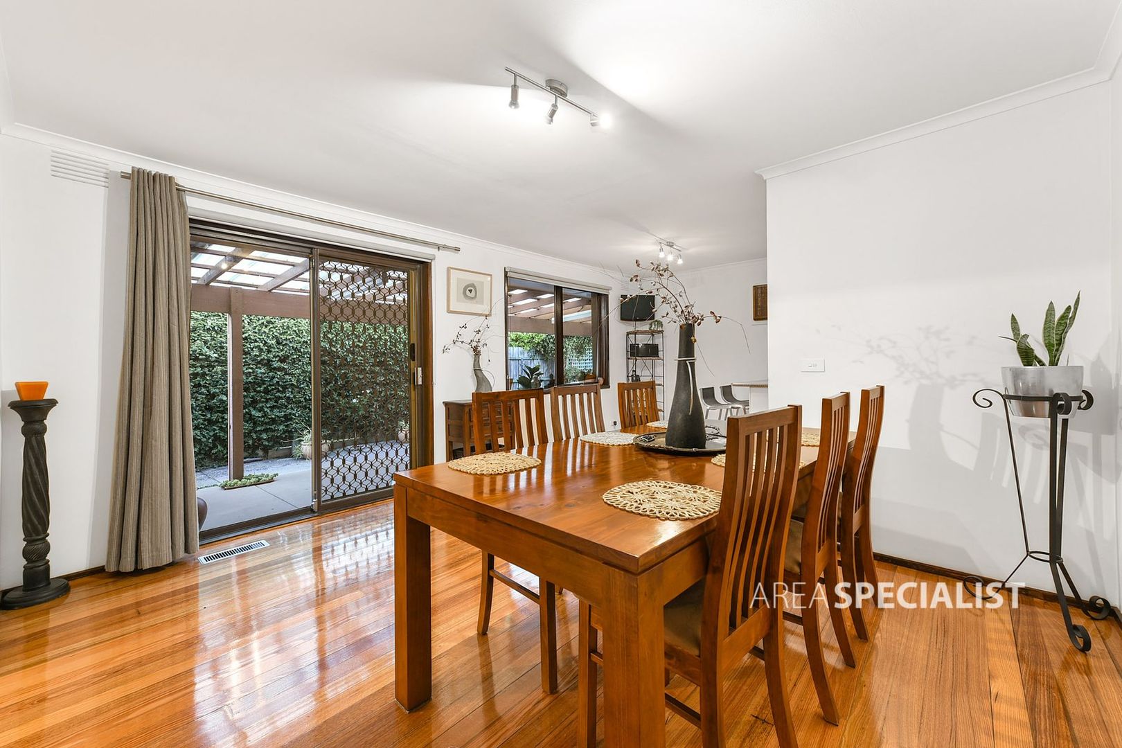 9 Triton Drive, Keysborough VIC 3173, Image 2