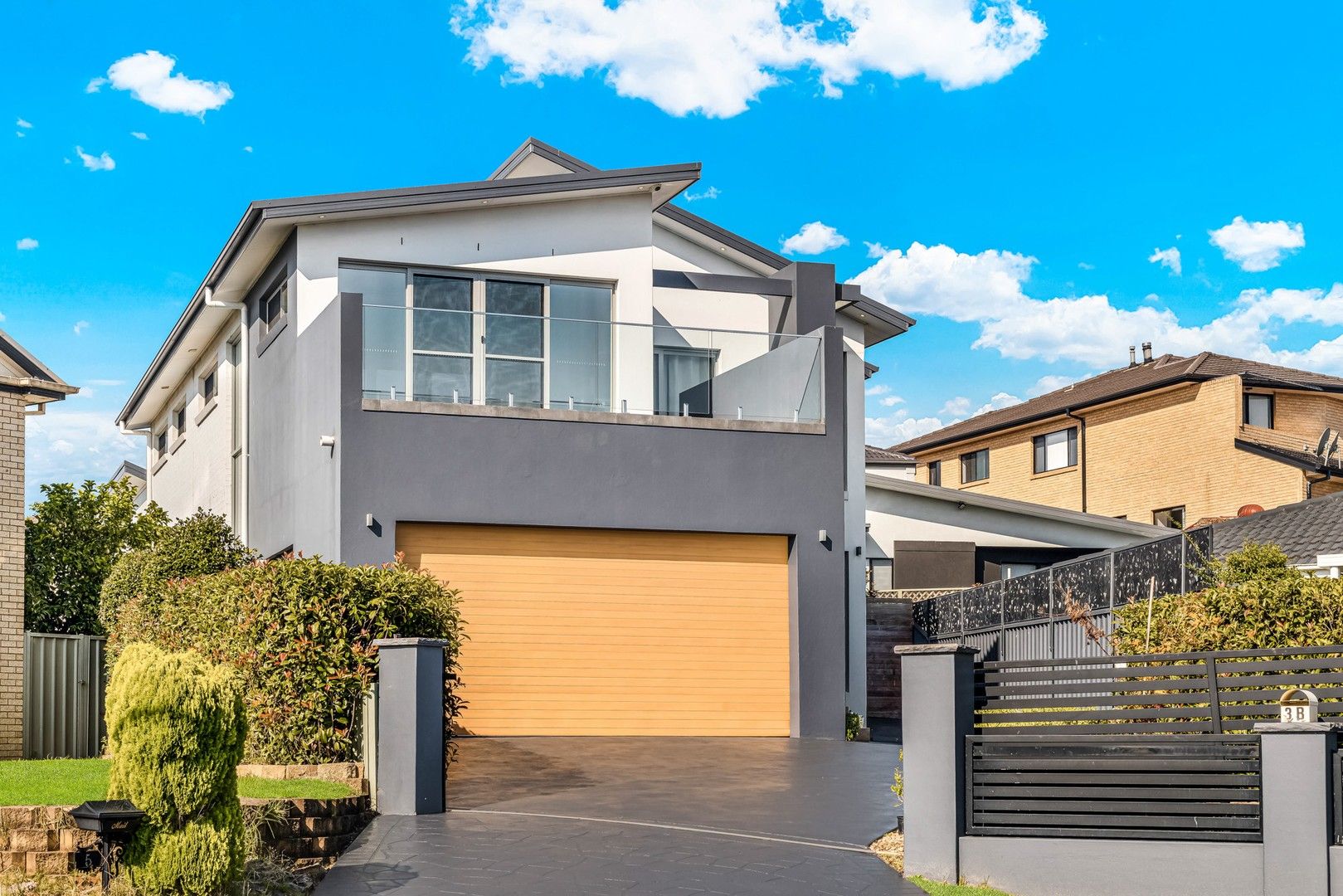 3B Rosa Place, West Hoxton NSW 2171 Domain