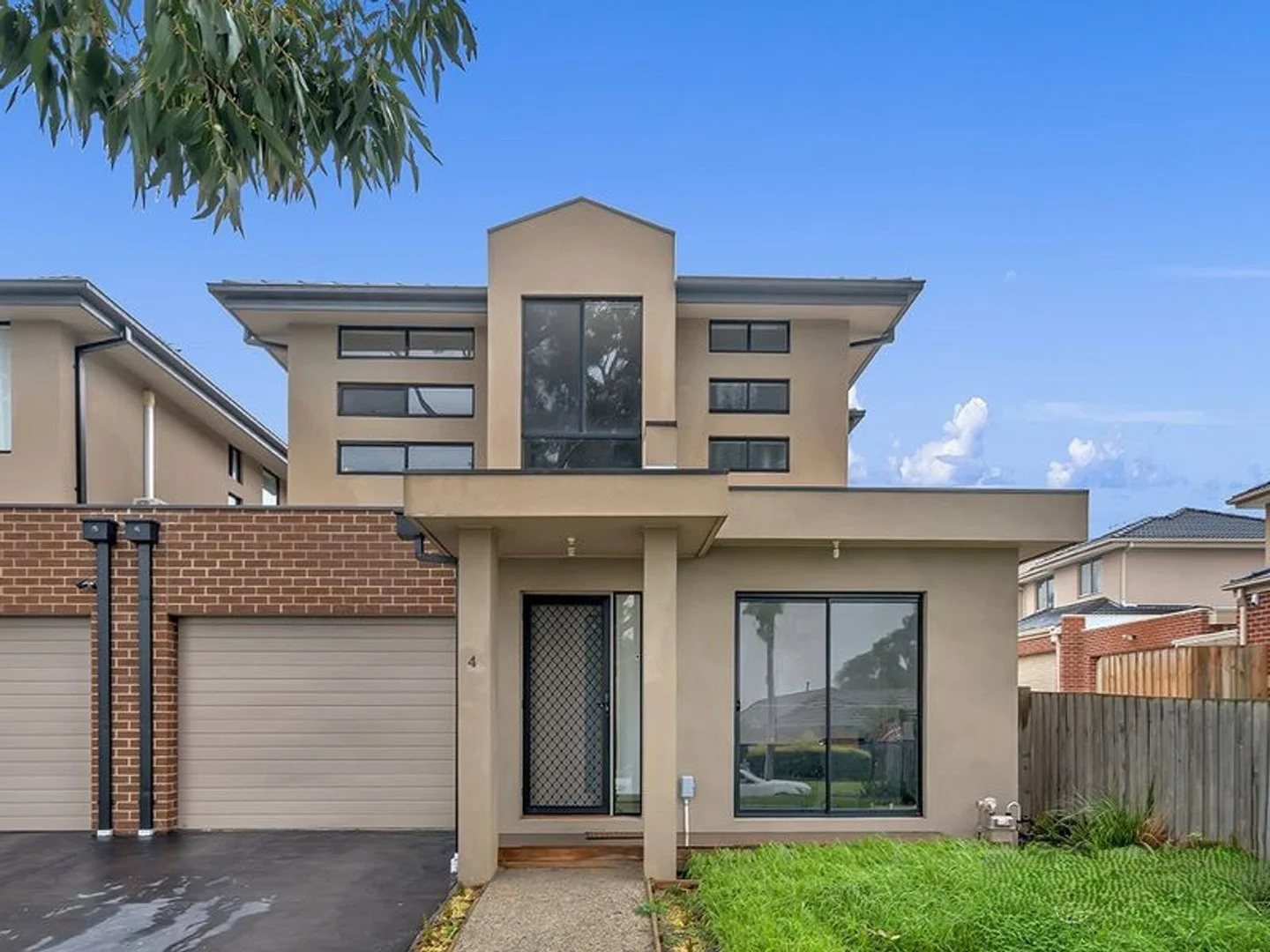 4/30 Central Road, Hampton Park VIC 3976