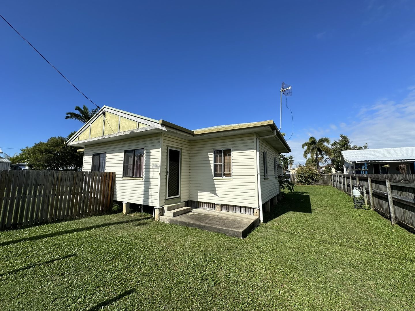 16 Queen Street, North Mackay QLD 4740, Image 2