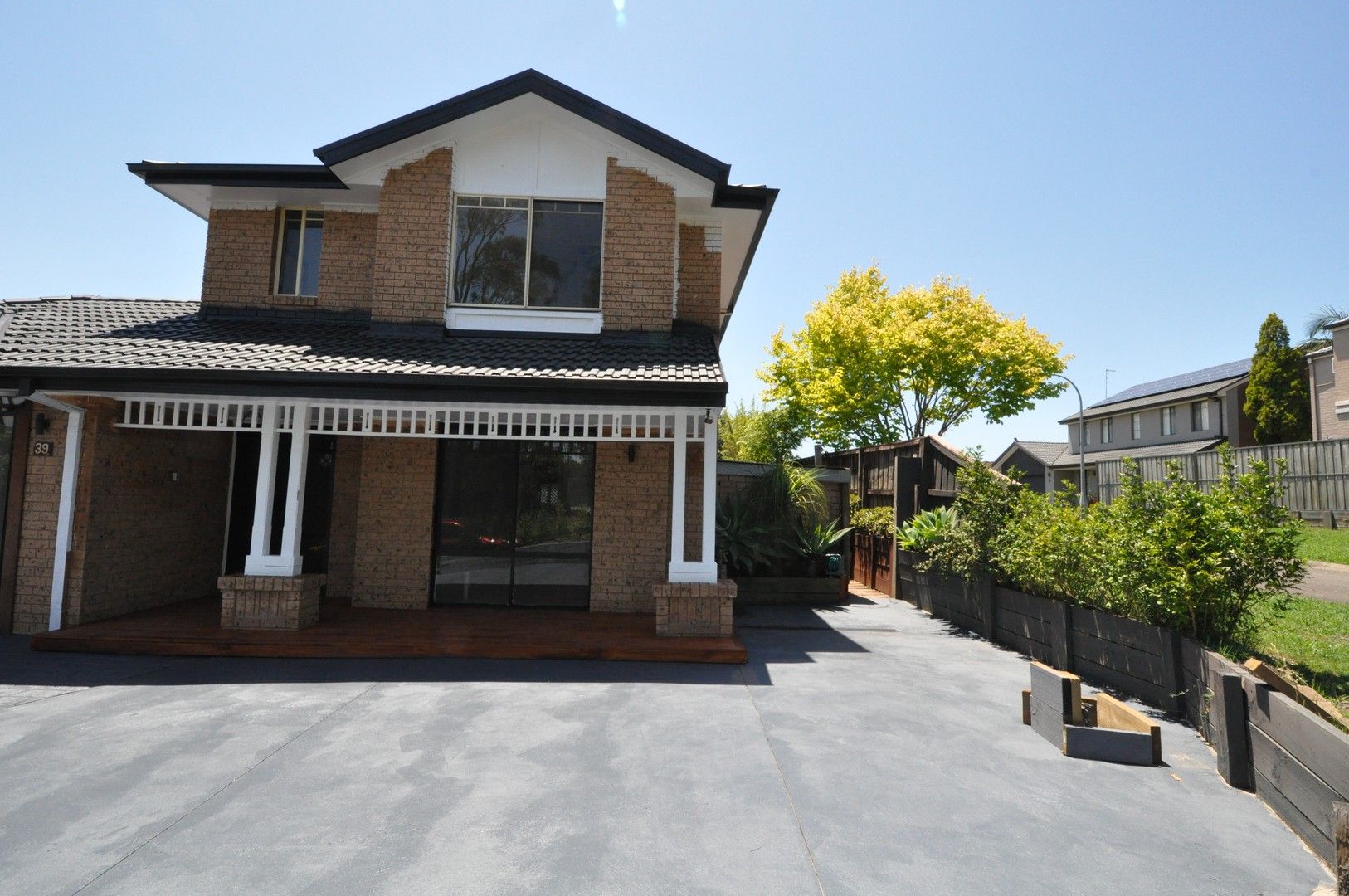 5 bedrooms House in 39 Trevor Toms Drive ACACIA GARDENS NSW, 2763