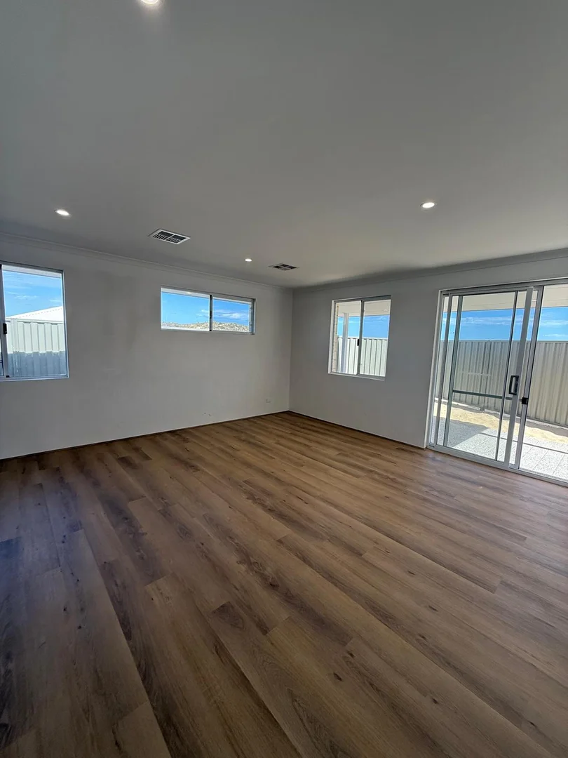 Additional image 13 of 3 Easter Street, Eglinton WA 6034