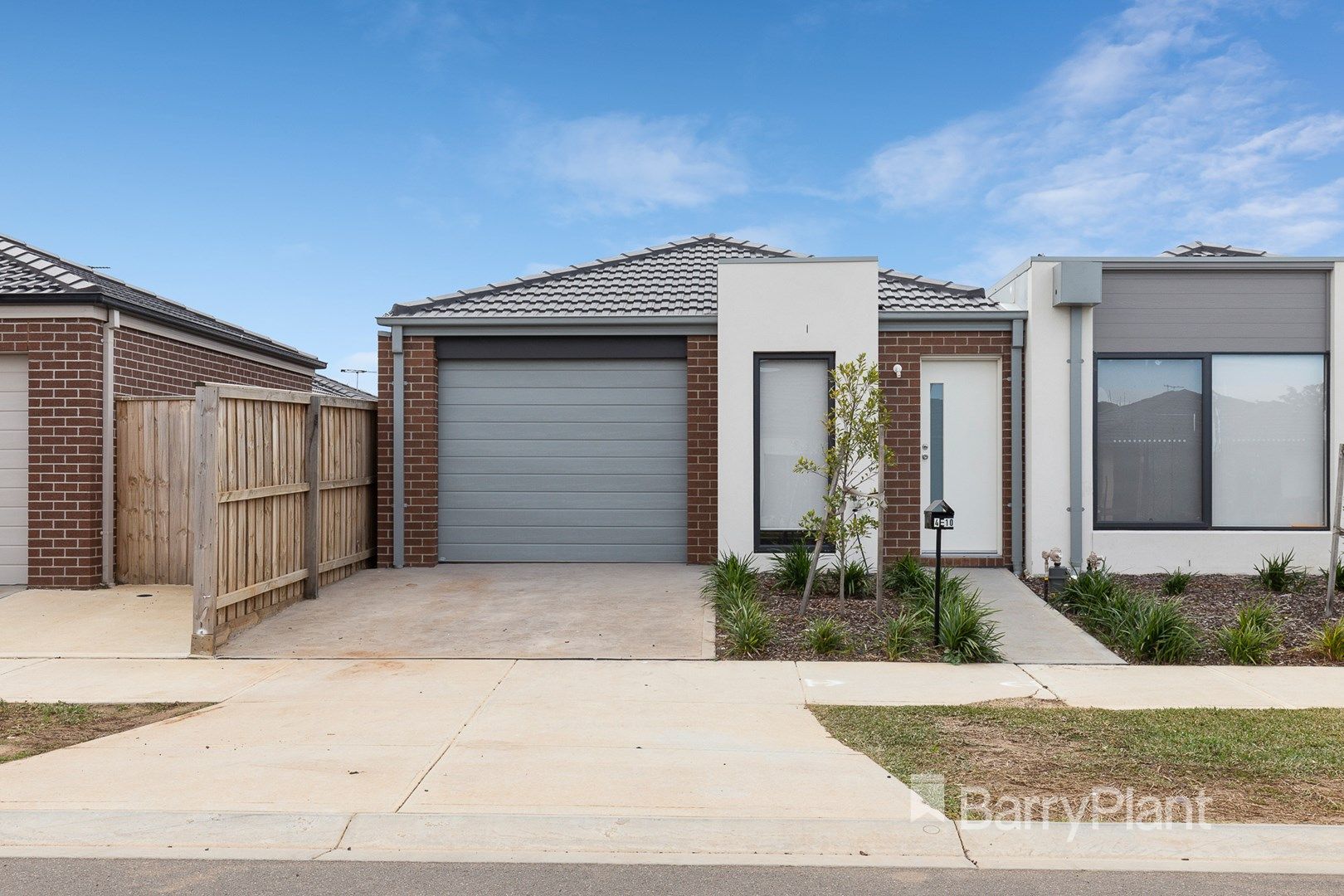 10/4 Mantello Drive, Werribee VIC 3030, Image 0