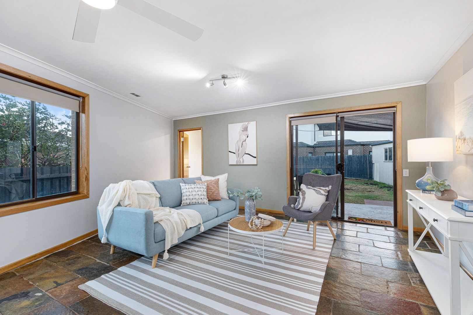 4 Worthing Court, Mulgrave VIC 3170, Image 2