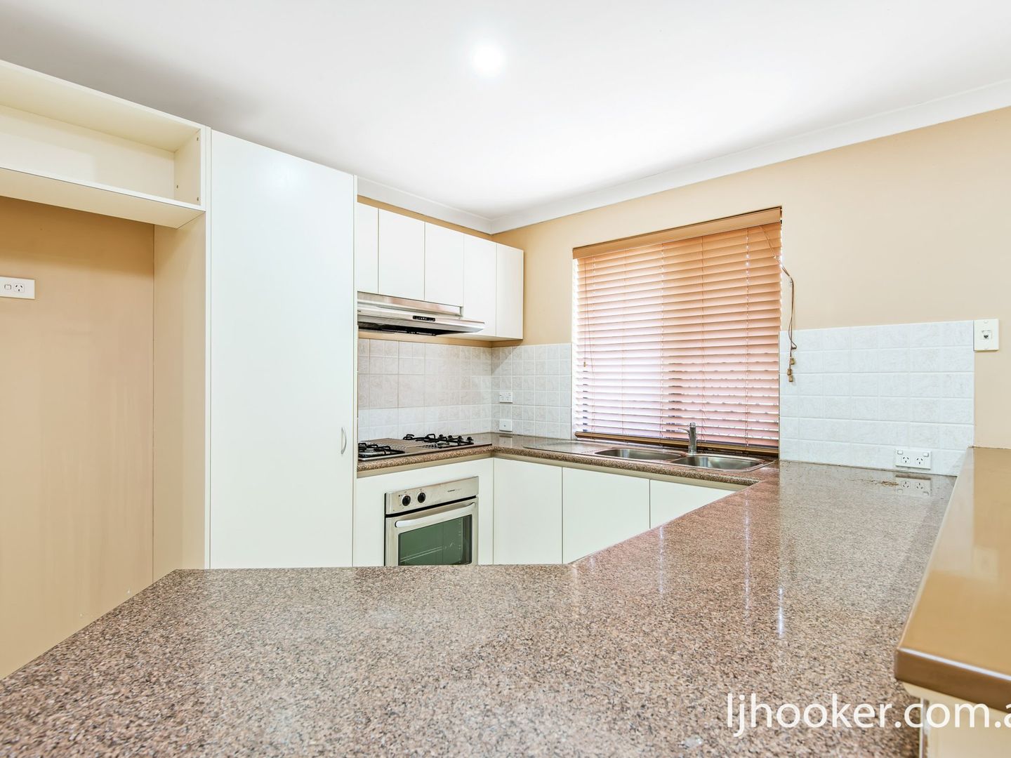 3/21 Fletching Street, Balga WA 6061, Image 2