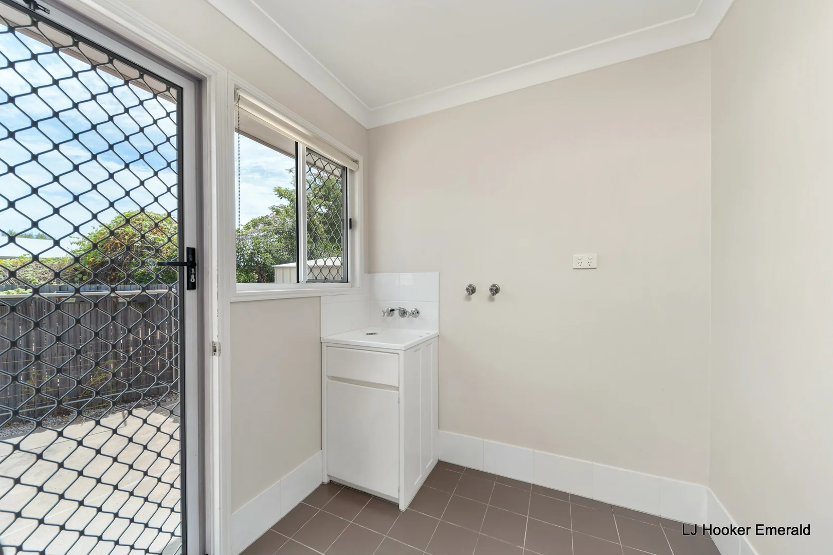 Additional image 10 of 20/24 Riverview Street, Emerald QLD 4720