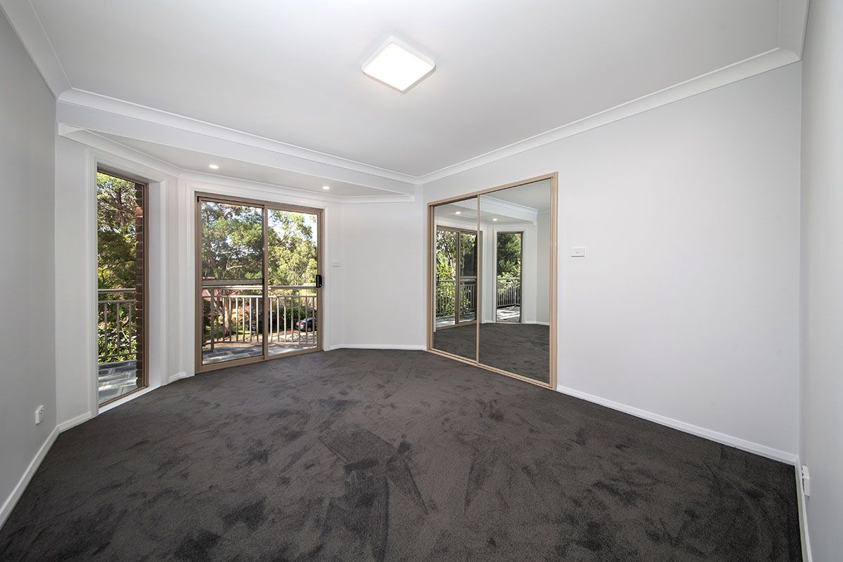 2/15 Portland Close, Illawong NSW 2234, Image 2