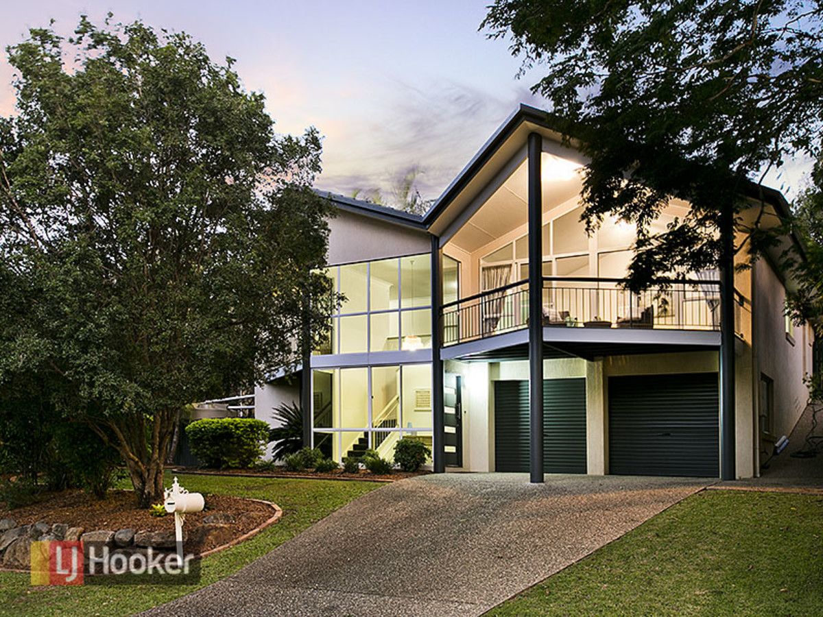 8 Canterbury Place, The Gap QLD 4061
