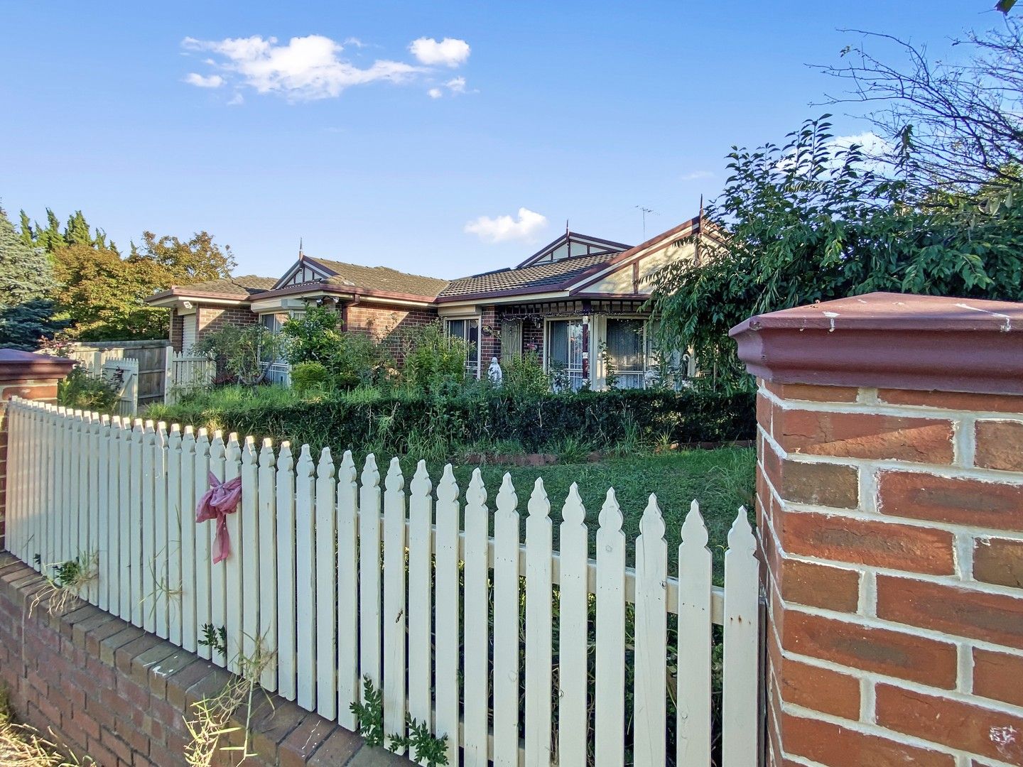 5 bedrooms House in 2 Millgrove Way BERWICK VIC, 3806
